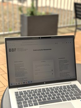 E-Books und E-Journals von zuhause und unterwegs