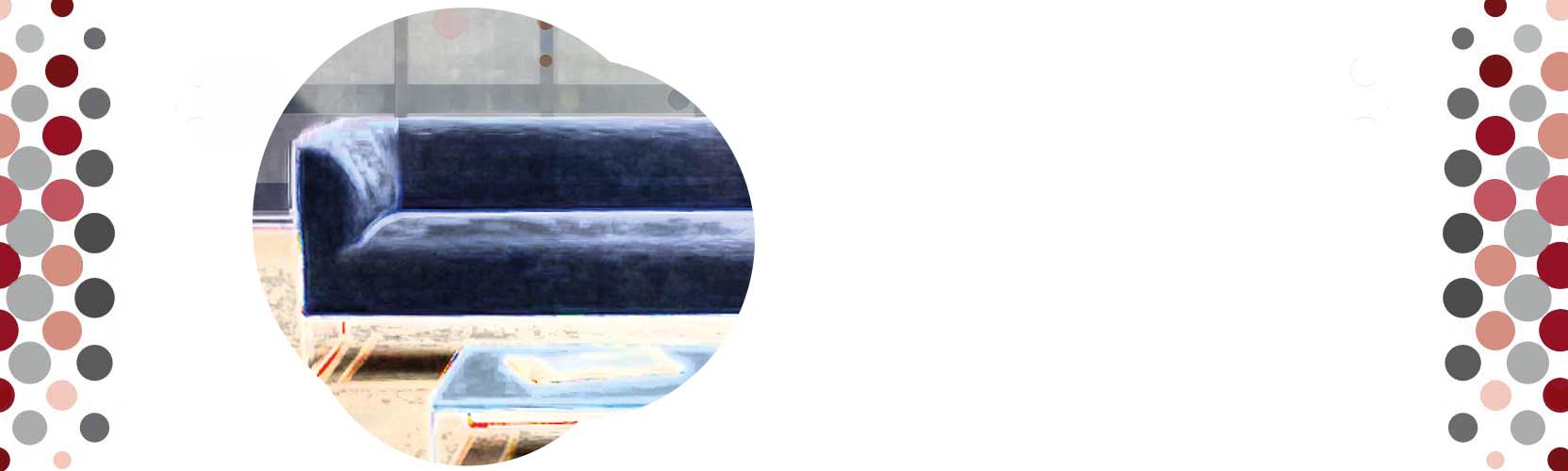 Schmuckbild: Stilisiertes blaues Sofa mit Beistelltisch